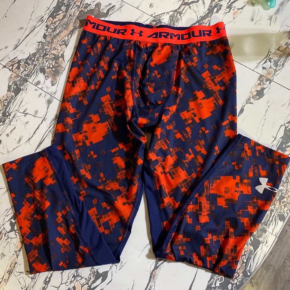 Under Armour HeatGear YXL boys leggings UPF 30+